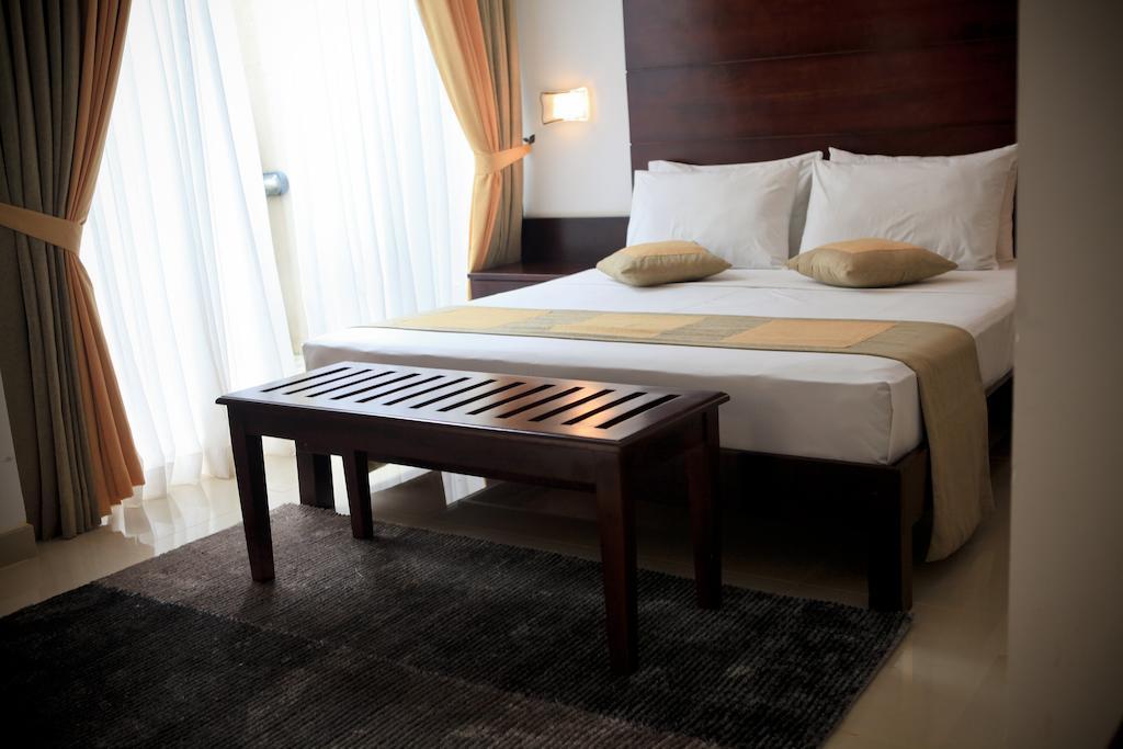 Lavendish Okrin Hotel Kataragama Rum bild