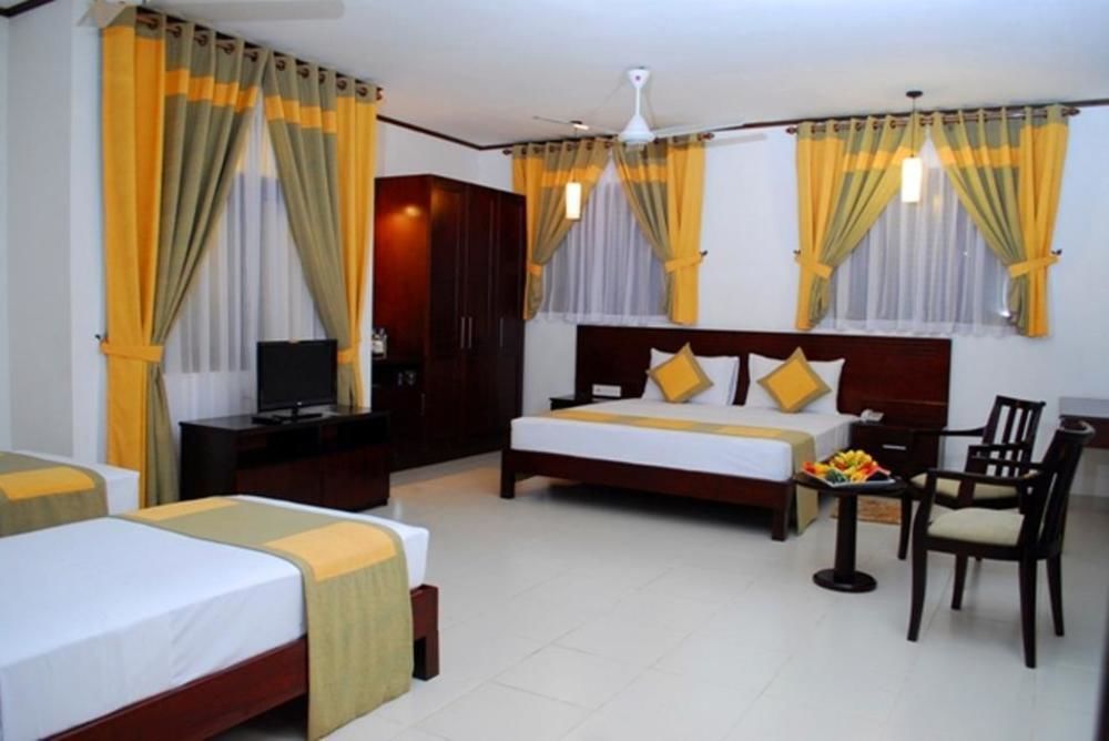 Lavendish Okrin Hotel Kataragama Exteriör bild